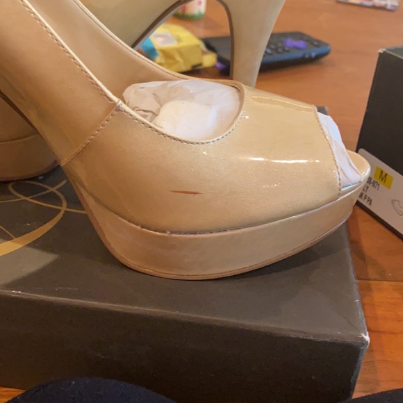 Enzo Angiolini pumps - Picture 7 of 11